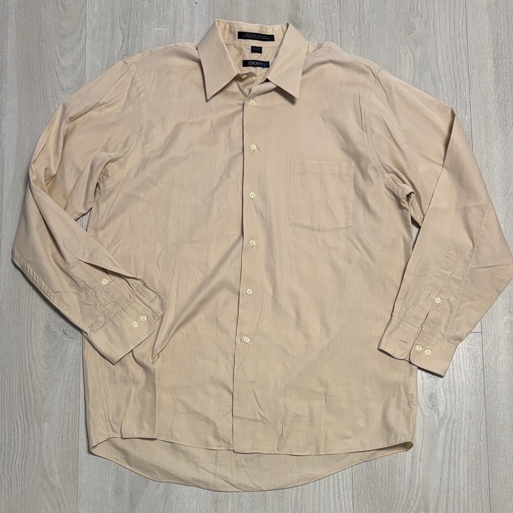 🔥BUNDLESALE Men’s L DKNY Tan Cotton Casual Button Down Shirt